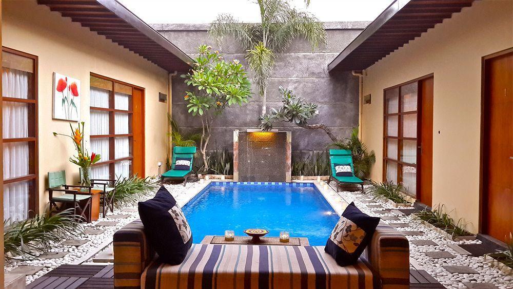 The Vie Villa Legian Exterior photo
