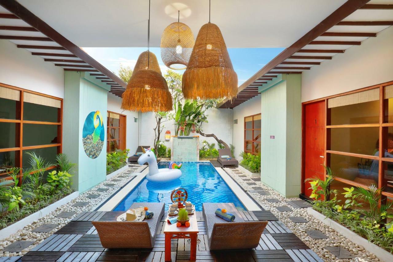 The Vie Villa Legian Exterior photo