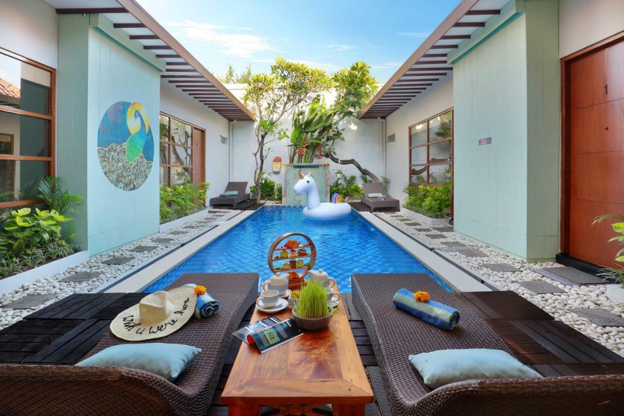 The Vie Villa Legian Exterior photo