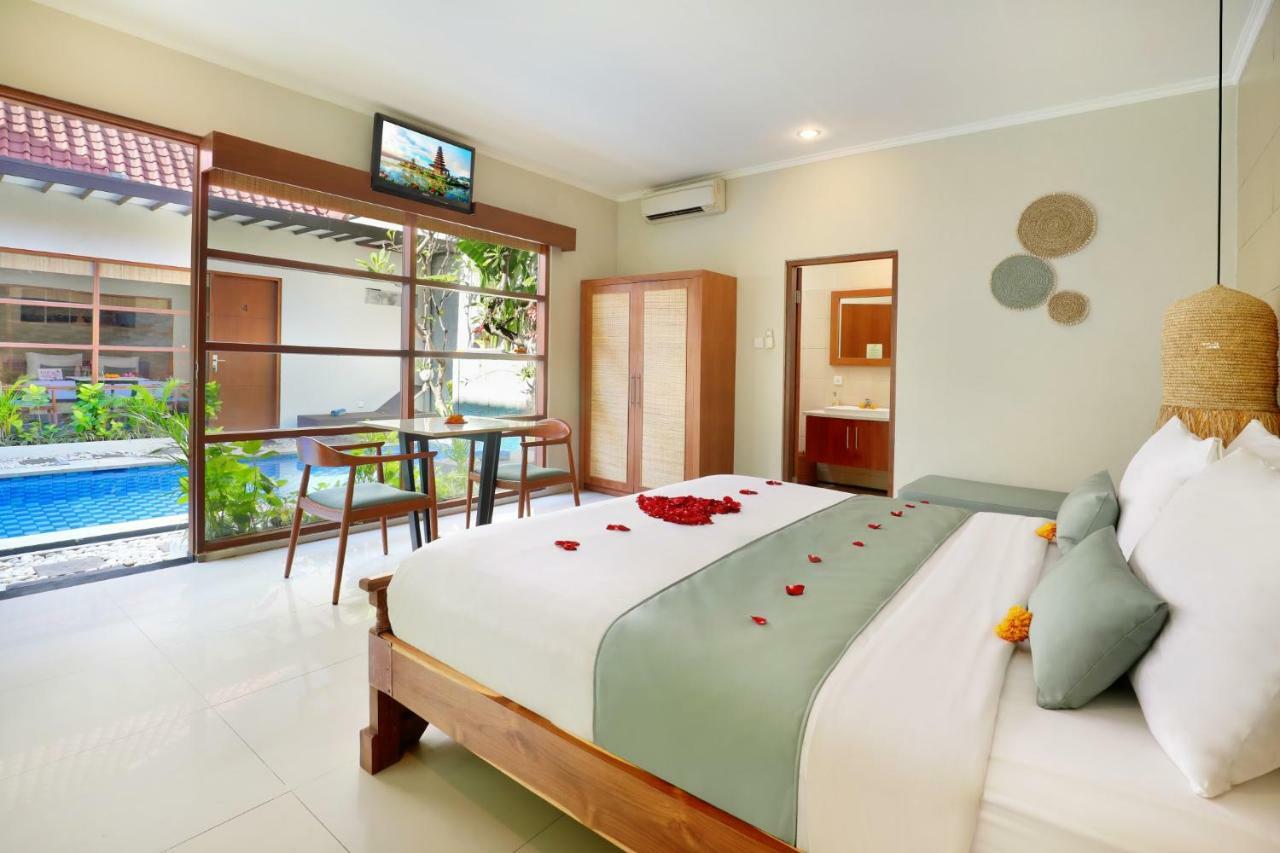The Vie Villa Legian Exterior photo
